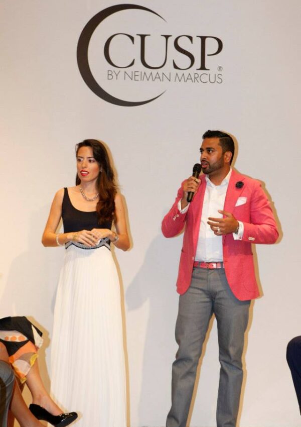 Hosting | Fashion Gives Back 2014