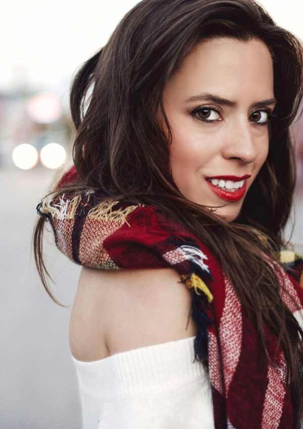 How to Wear a Blanket Scarf