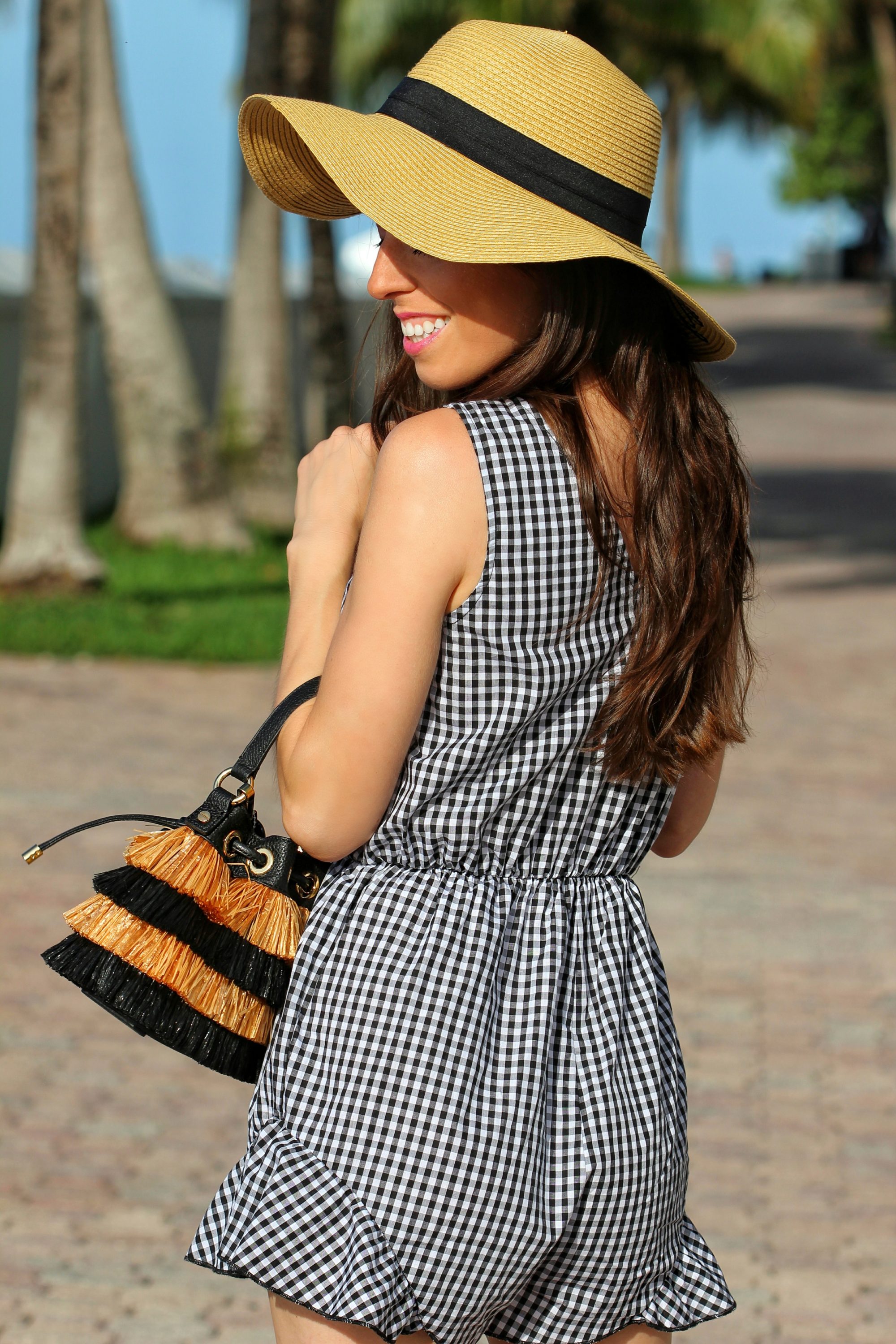 how to style gingham