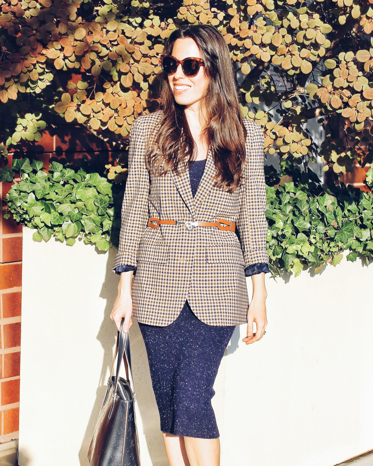 style-blogger-ana-florentina-wearing-jcrew-boyfriend-blazer