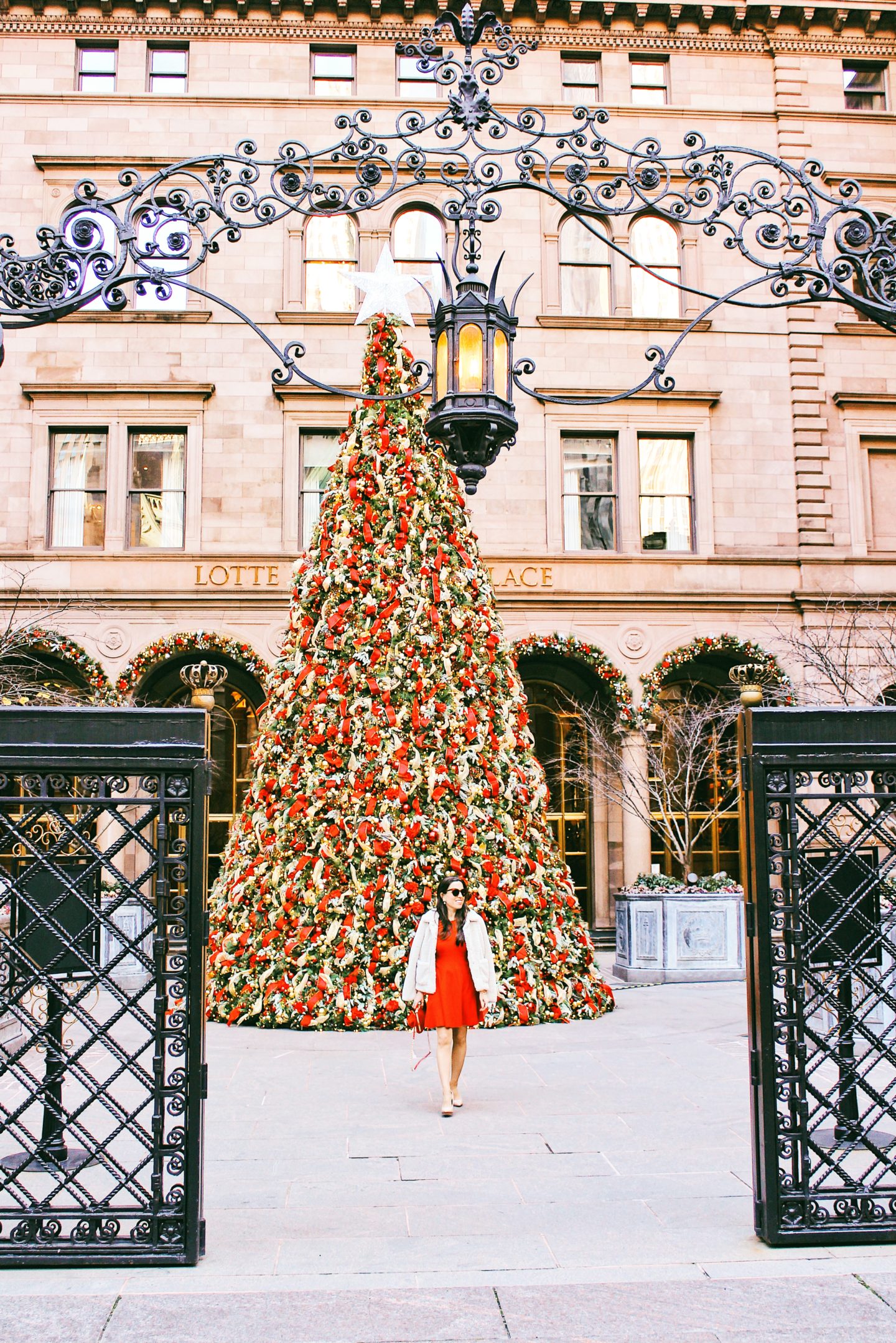 the palace hotel Christmas tree