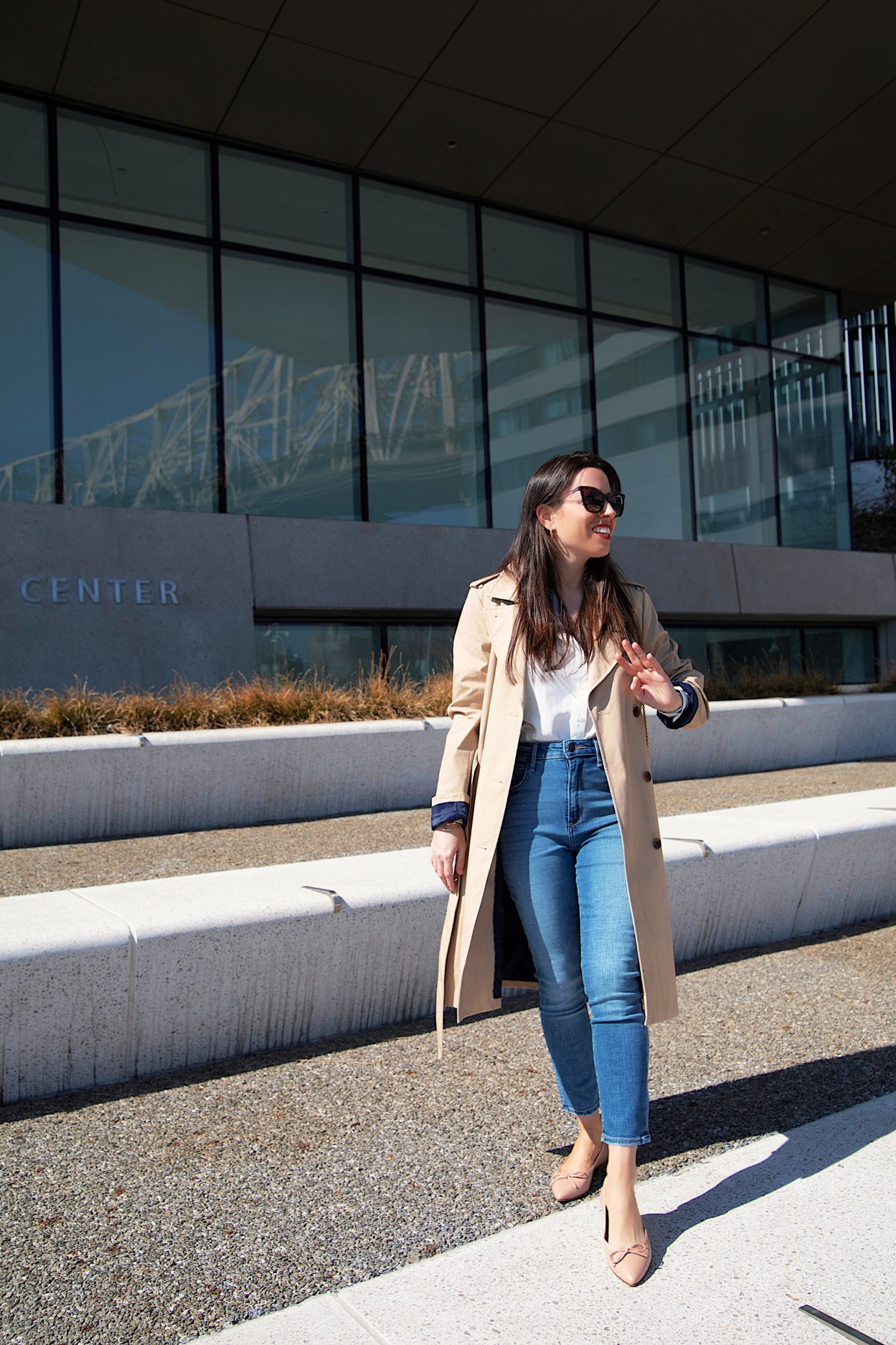 ana florentina wearing abercrombie jeans and jcrew trench coat