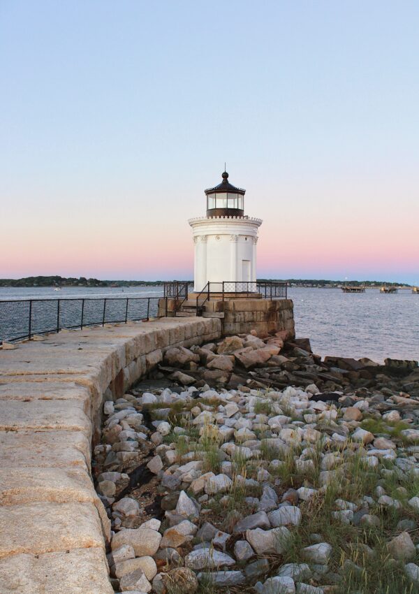 3 Epic Lighthouses in Portland, Maine