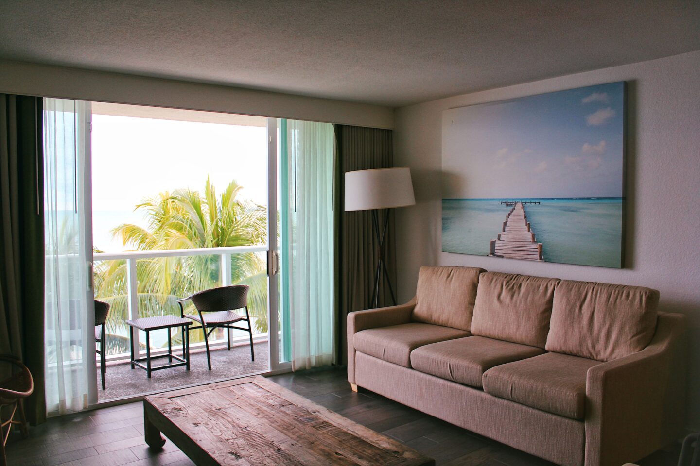 best-pet-friendly-hotel-florida-keys