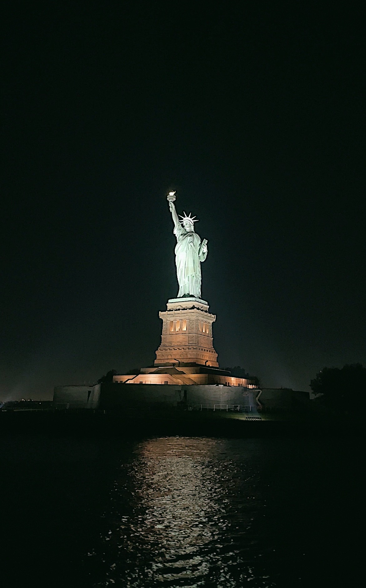 best-statue-of-liberty-tours