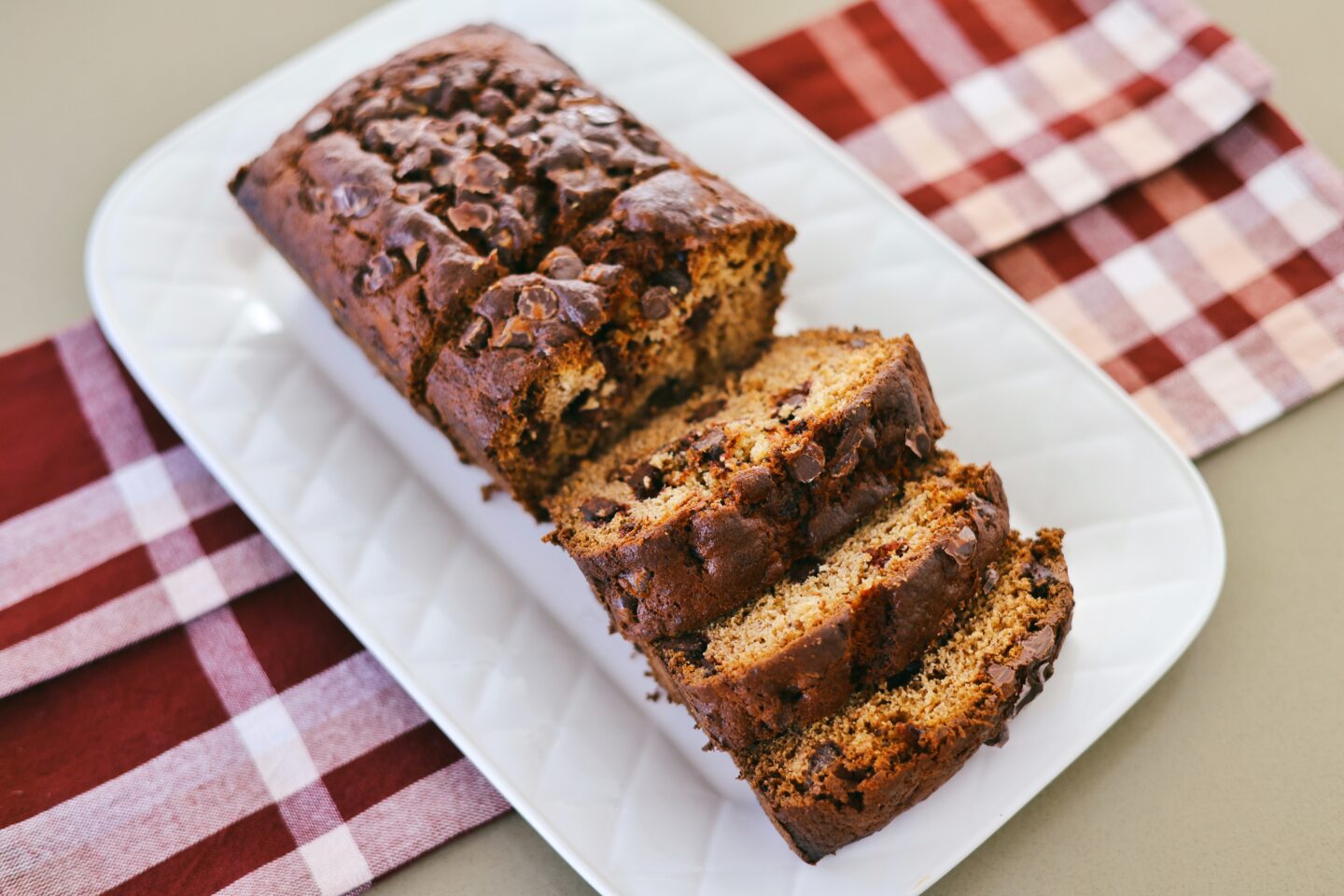 Delicious-chocolate-chip-bread