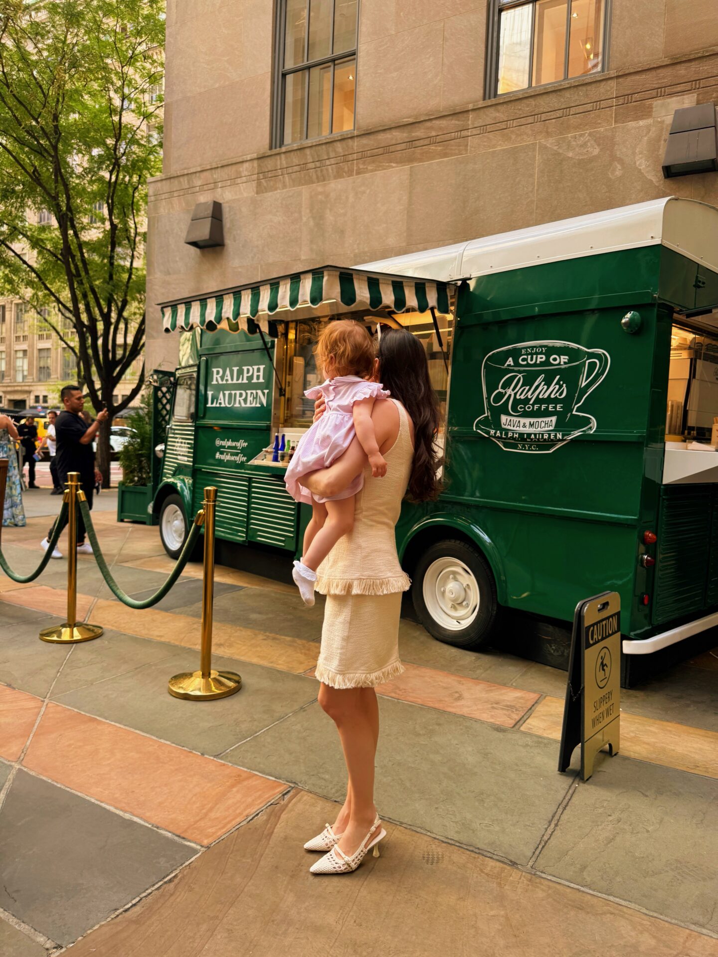 Ralph's Coffee Truck in Rockefeller Center