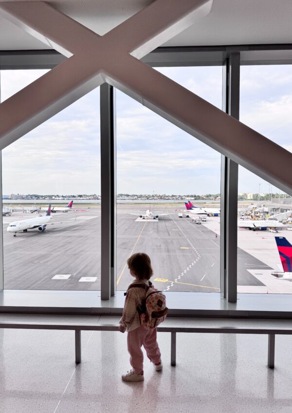 Traveling with Kids: Tips and Packing List!